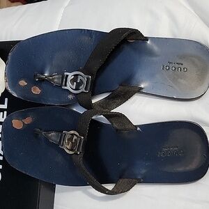 Sandal